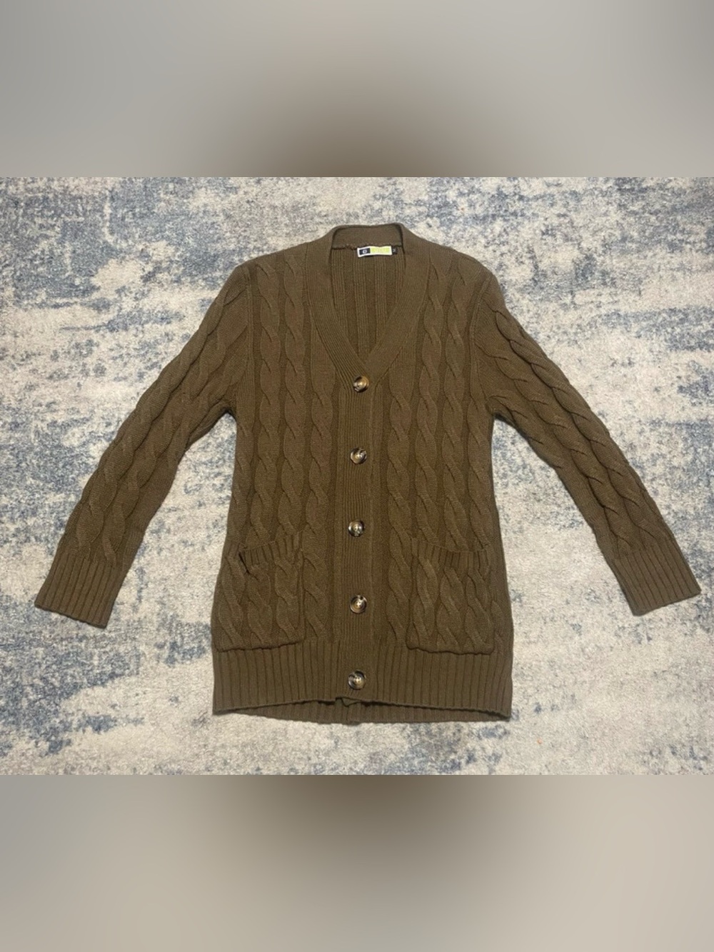 UEU Women’s Medium Brown Cable Knit Button Cardigan Sweater